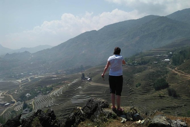 1-day Authentik trek & Panorama valley views - Waterfalls and the valley paths
