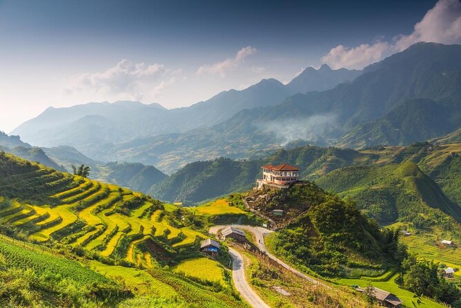 1-day Authentik trek & Panorama valley views - The viewpoint above Fansipan