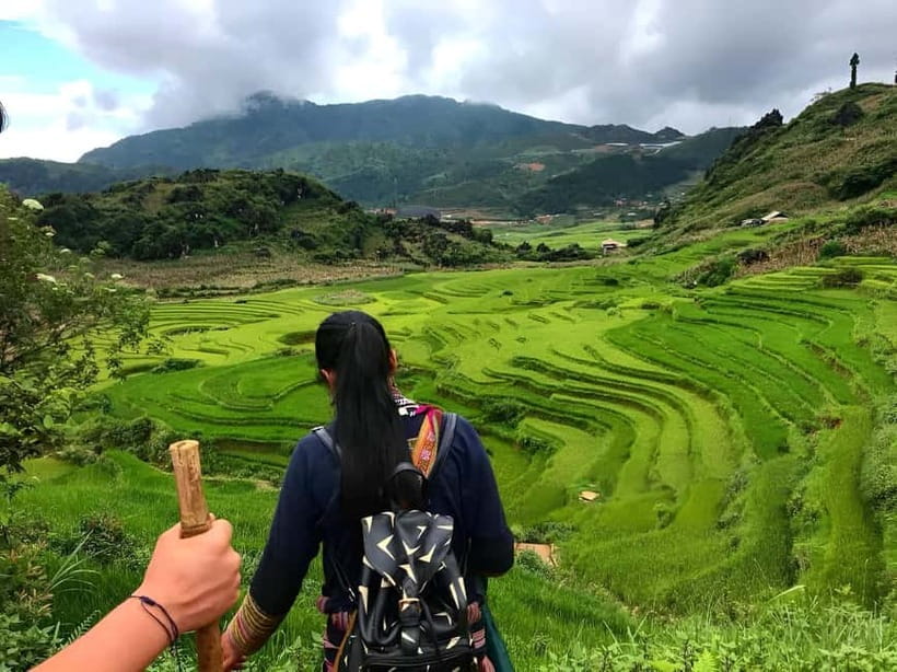 1-Day Sapa Long Trek - Rice Field Terrace, Ethnic Culture - Y Linh Ho and the river crossing