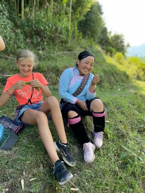 1 DAY Trek the Most Beautiful Villages of Sapa & Local Guide - The guides and the human side of the walk