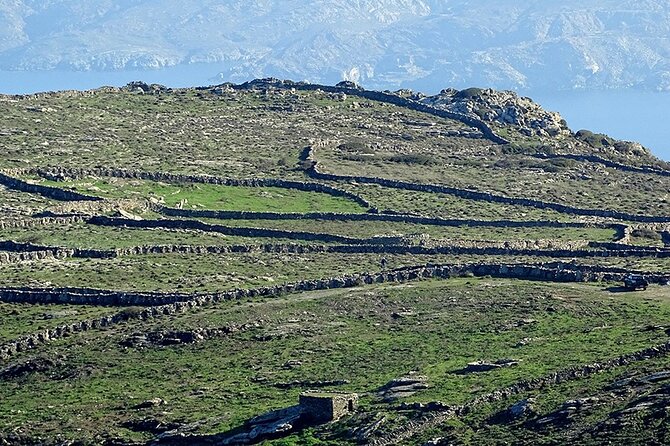 10-Day Inn-to-Inn Self-Guided Trekking Holiday Andros Trail - Cyclades - Day three: Agios Petros Tower and the coast at Batsi