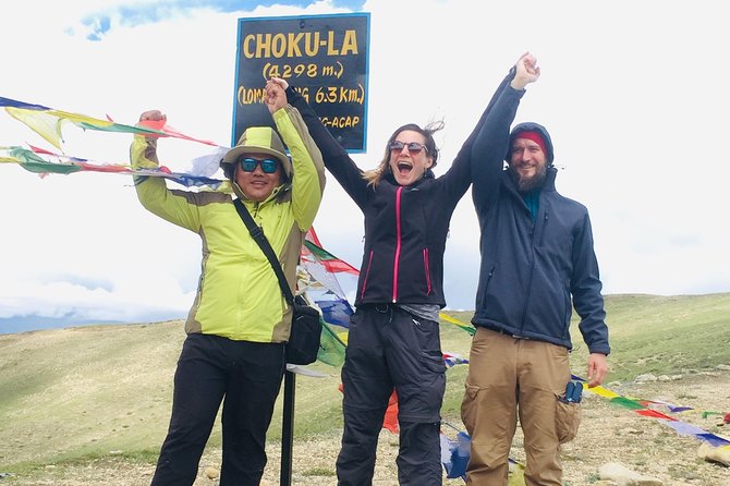 12 days Upper Mustang Trek in Annapurna Region, Nepal - Day 2: Flying to Jomsom and walking to Kagbeni