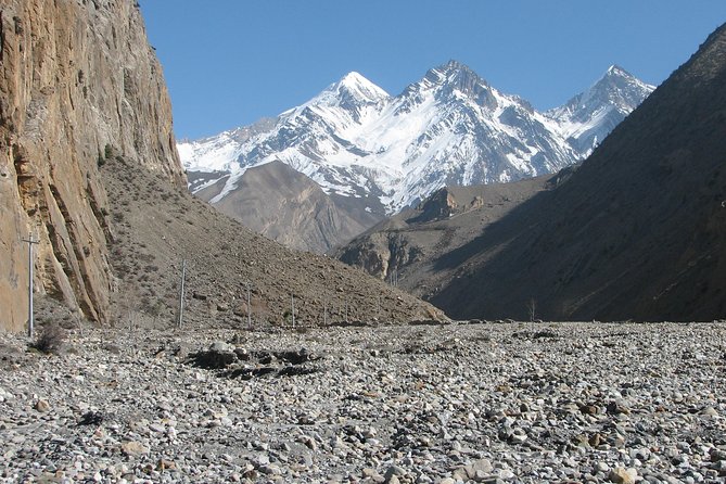 12 days Upper Mustang Trek in Annapurna Region, Nepal - Day 4: Samar to Geling through dry mountain country