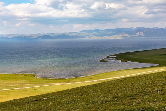 14 Day Epic Kyrgyzstan Trek in Tian Shan and Pamir Alay Mountains - What the $3,830 price really covers
