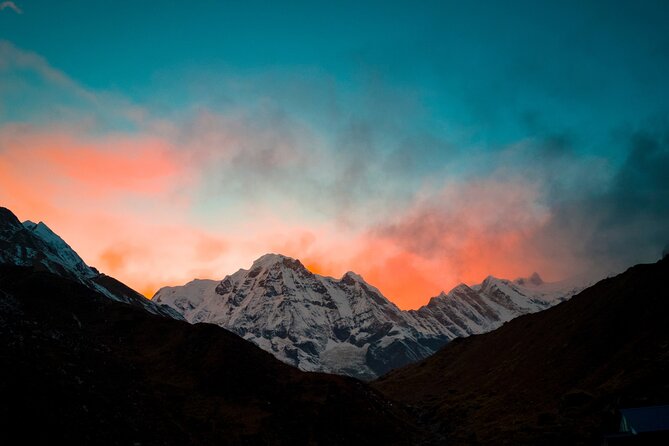 14 days Annapurna Base Camp Trek - Ghorepani and the early climb to Poon Hill