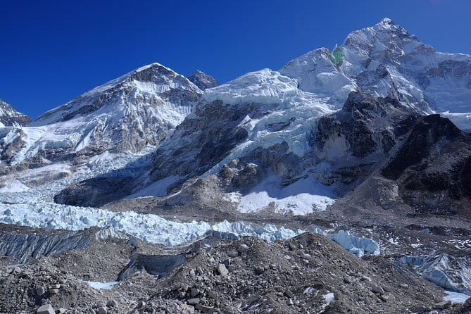 14 Days of Adventure Trekking to Everest Base Camp - Chukhung Ri adds a second Dingboche acclimatization day