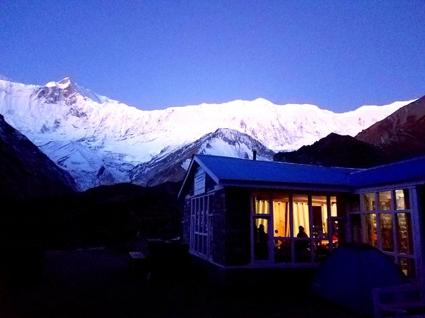 18 days Tilicho Lake and Thorungla Pass trek in Annapurna Region - Key points at a glance