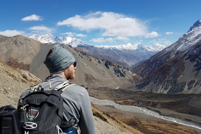 18 days Tilicho Lake and Thorungla Pass trek in Annapurna Region - Days 6 and 7: Pisang and Manang at 3,500 meters