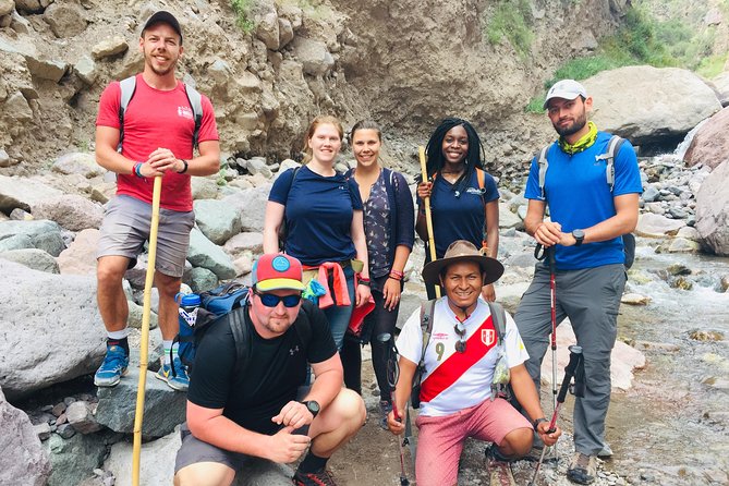 2 Day 1 Night Trek / Colca Canyon - The three-hour descent to San Juan de Chuccho