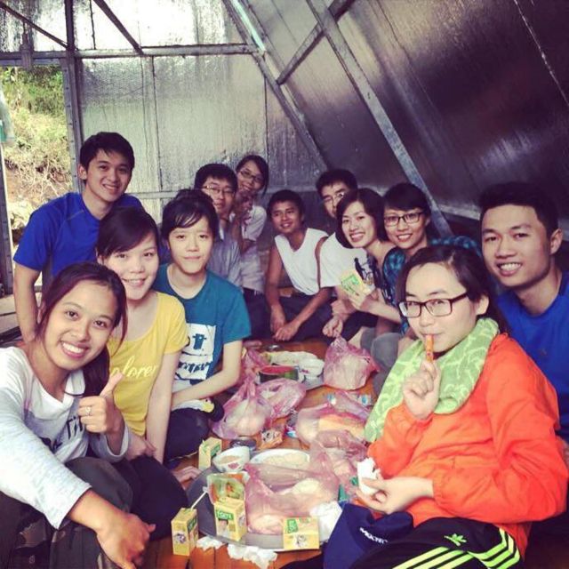 2-Day Fansipan Mountain Trek - Indochina's Highest Peak - The descent, lunch, and return to Sa Pa