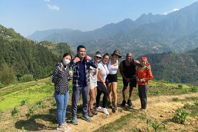 2-Day SAPA Trekking - Villages-Homestay-Ethnic-Local Food-Market - Y Linh Ho: the quiet start to the valley walk