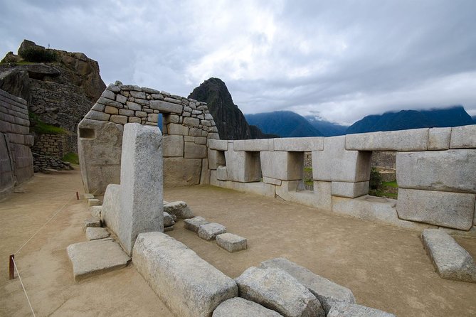 2-Day Short Inca Trail to Machu Picchu - Day two: the formal Machu Picchu visit