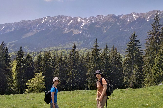 2-Day Transylvania Culture Trek from Brasov - Small Group Tour - Rasnov Fortress and its wide hilltop view
