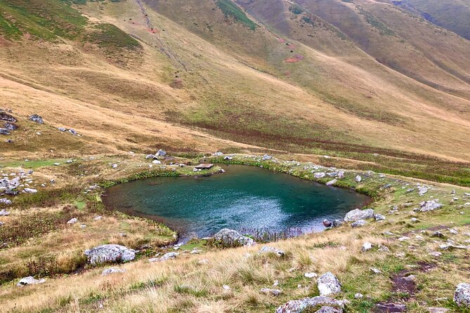 2 Days Private Tour to Kazbegi and Juta Village with Trekking - Zhinvali Reservoir, a quick mountain-road pause