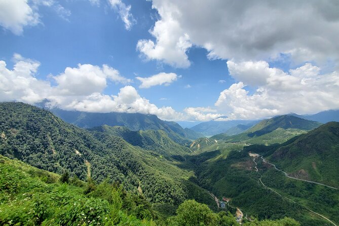 2-Days Sapa Trekking and Overnight in Tavan Village - The 9-kilometer walk from Y Linh Ho to Ta Van