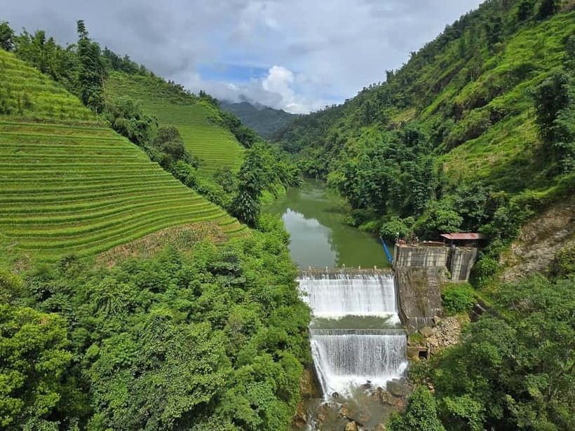2 Night Lao Chai-Ta Van Homestay- Trekking & Fansipan Visit - The 5.5-hour bus ride from Hanoi to Sapa