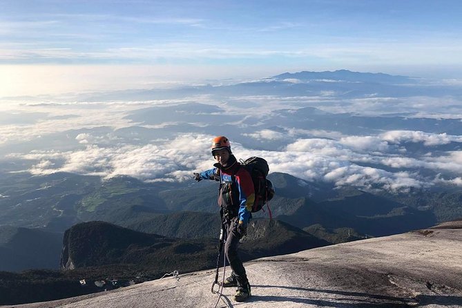2d1n Mount Kinabalu Via Ferrata - Walk The Torq - Walk the Torq from Sayat Sayat Hut