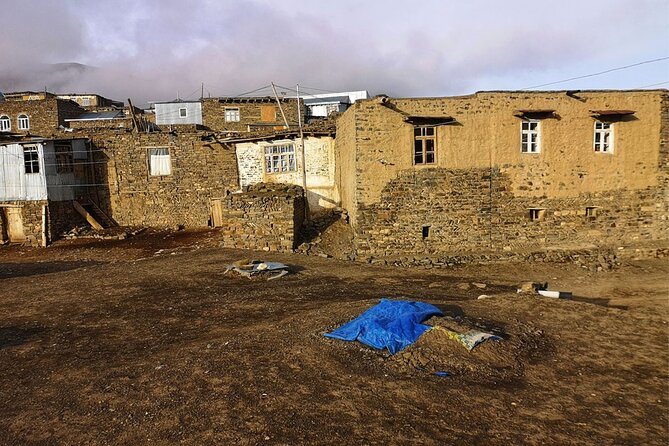 3-Day Hiking & Trekking Tour Remote Villages in Guba Azerbaijan - Guba, mosques, memorials, and Jewish Red Town