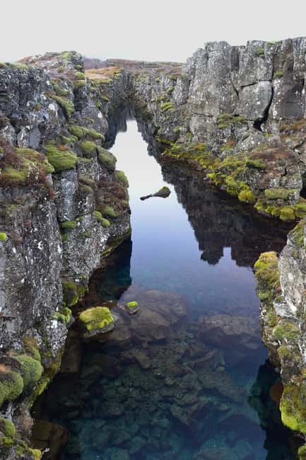 3-Day Summer Golden Circle & South Coast with Glacier Hike - Day one: Thingvellir, Geysir, Gullfoss, and Kerid