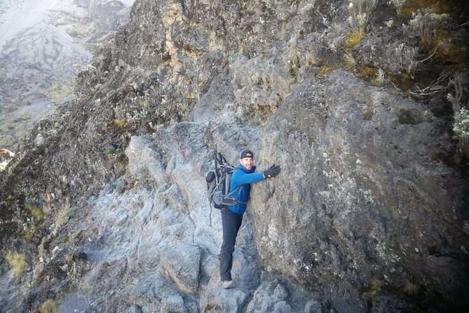 3 Days Mount Meru trekking - Day one: a walking safari to the mountain huts