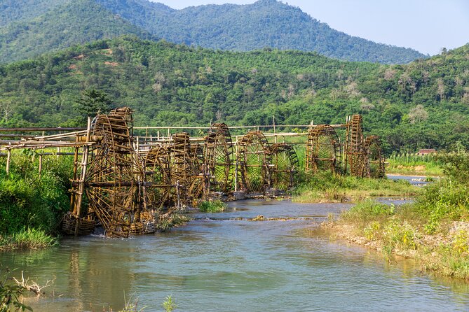 3 Days Pu Luong Off-road Trekking Best for Mountain Lovers - Day 2: Don village, weaving, and Hieu Waterfall