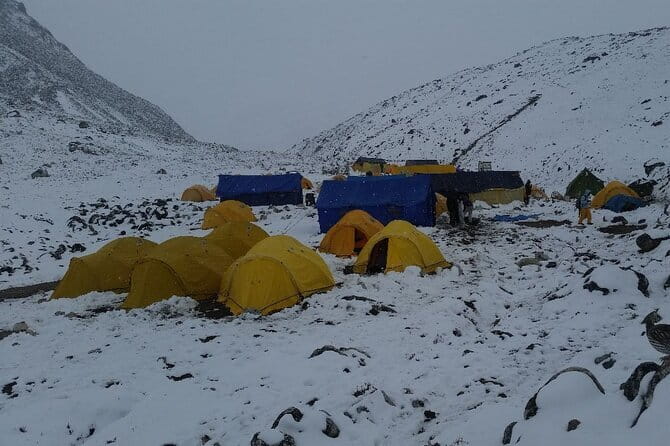 5 Day Private Guided Trekking in Annapurna Base Camp - Day 4: Sunrise above the Annapurna Sanctuary