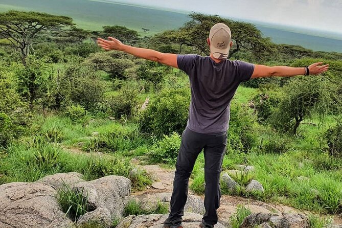 5 days safari, hiking & culture (Serengeti & kilimanjaro) - Ngorongoro Crater and the search for black rhinos
