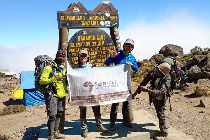 7 days Kilimanjaro climb via Machame route (Whiskey route) - Day 4: The Barranco Wall and Karanga Valley