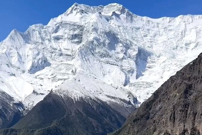 8 Days Private Guided Trekking in Annapurna Circuit with Pickup - A fast route into the high Himalayas