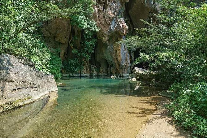 Abandoned Valley , Golden Cave and E Cave 1 Day Trek - Why Abandoned Valley feels different