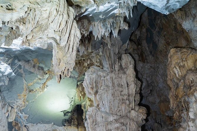 Abandoned Valley , Golden Cave and E Cave 1 Day Trek - The return trek from 15:00 to 16:30