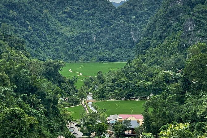 Amazing Mai Chau - Pu Luong 3 days: Waterfall, Rafting & Trekking - Guides, drivers, and the value of a small group
