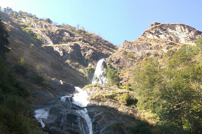 Annapurna Circuit Trek 12 days - The Kali Gandaki Gorge and the dry side of the range
