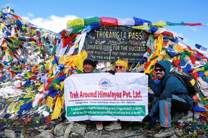 Annapurna Circuit Trek 12 days - The Annapurna Conservation Area in changing light