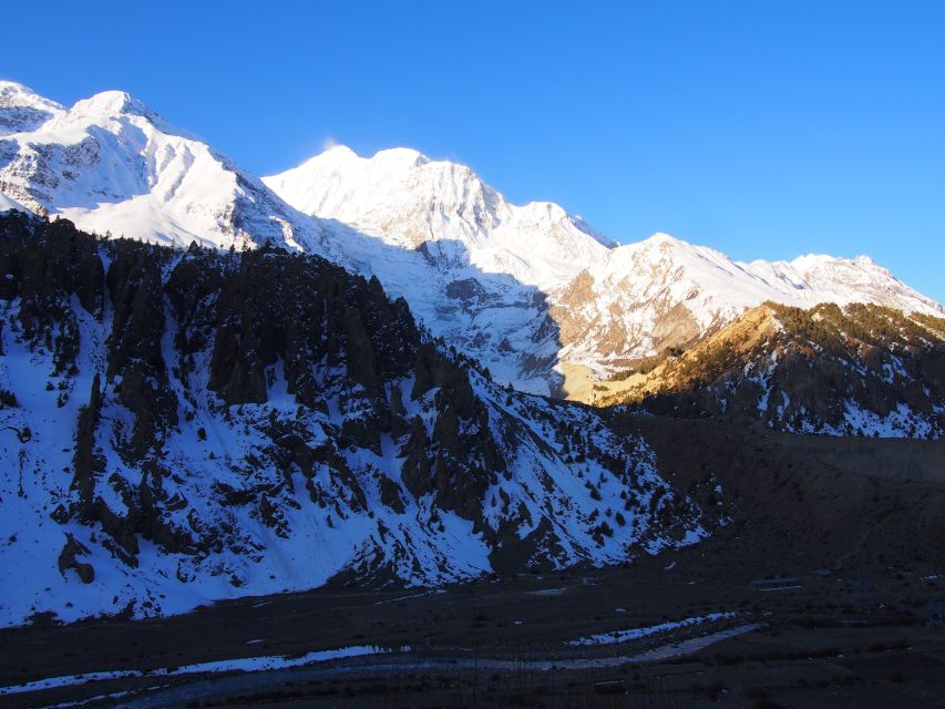 Annapurna Circuit Trekking 13 Days - Day 7: Manang to Yak Kharka