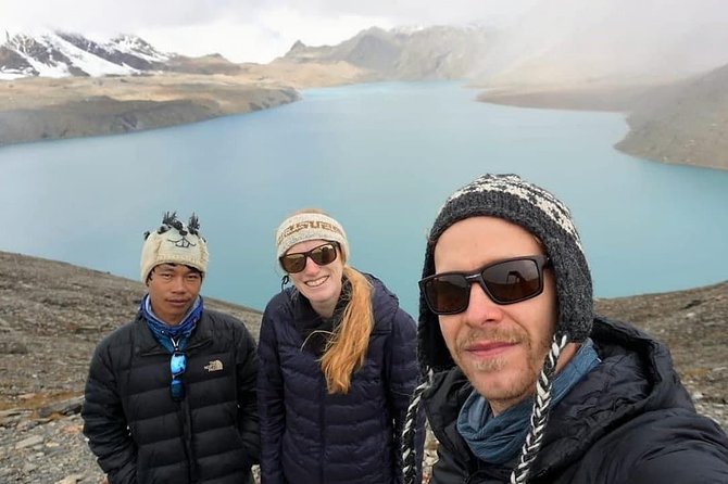 Annapurna Circuit Trekking: 15 days - Guide support and the human side of the trip
