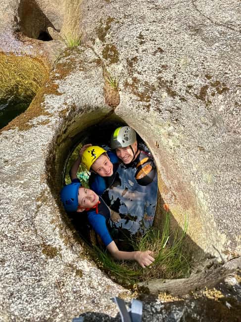 Arcos de Valdevez: River Trekking Tour with a Local Guide - The 10-minute ride to the river
