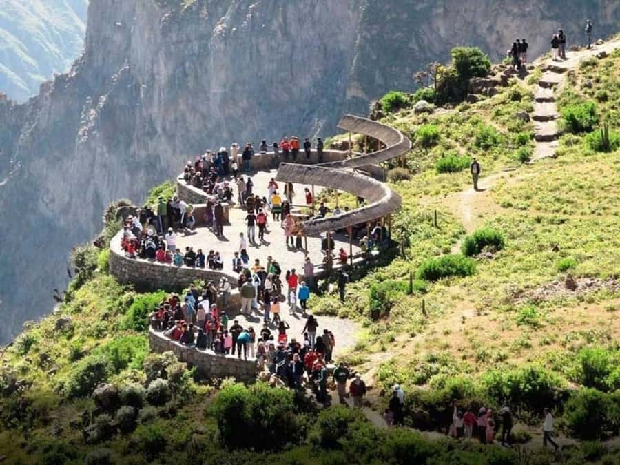 Arequipa: Colca Canyon Trekking 2 days and 1 night + food - The 3:00am start and the road to Cruz del Condor
