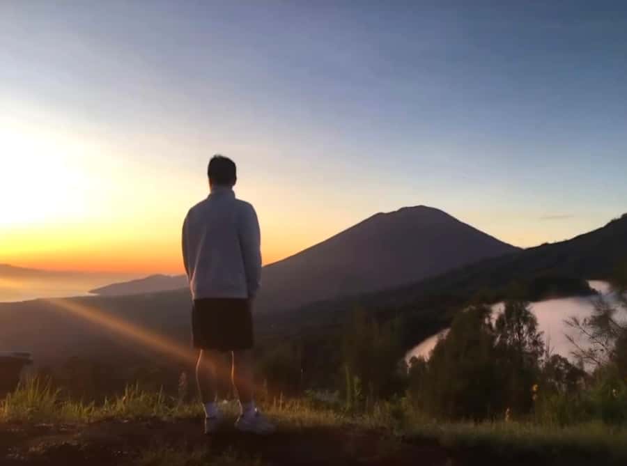 Bali: Caldera Sunrise Trek and Natural Hot Spring - Why this Caldera sunrise route feels different from Mount Batur
