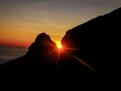 Bali/Mount Agung: Sunrise Trekking Adventure With Transfers