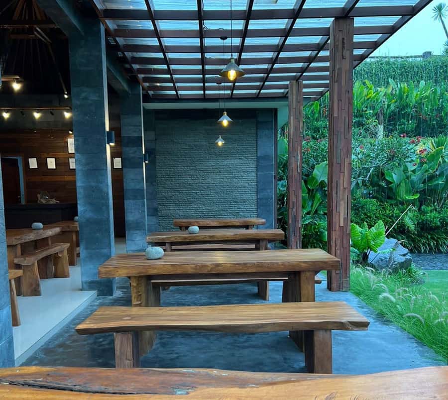 Bali: Mount Batur Sunrise Trek and White Water Rafting - Indonesian lunch and the long ride home