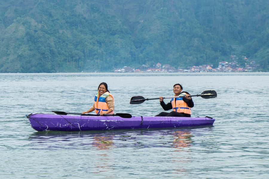 Bali: Mount Batur Sunrise Trek & Lake Batur Canoe Tour - Mount Batur before sunrise: a worthwhile early start