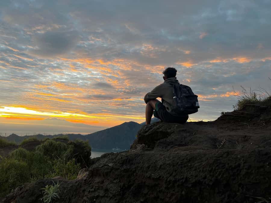 Bali: Mount Batur Sunrise Trek & Lake Batur Canoe Tour - Hotel transfers and the long day question
