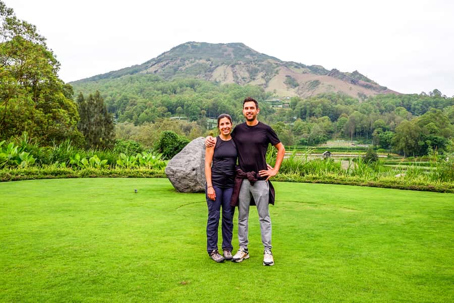 Bali: Mount Batur Sunrise Trek With Guide and Breakfast - Sunrise at the summit