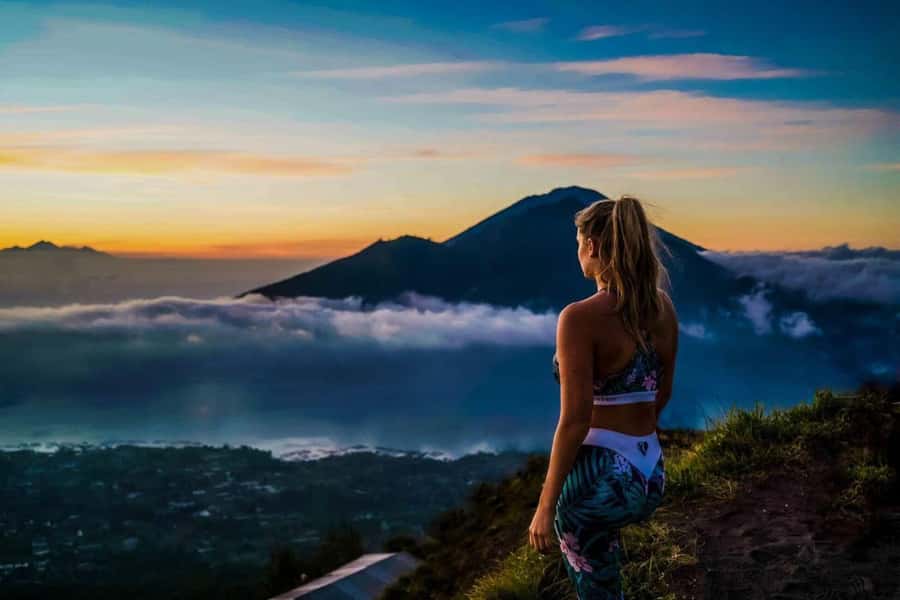 Bali: Mt Batur Sunrise Trek & Taman Sari Waterfall Adventure - Starting the climb under the stars