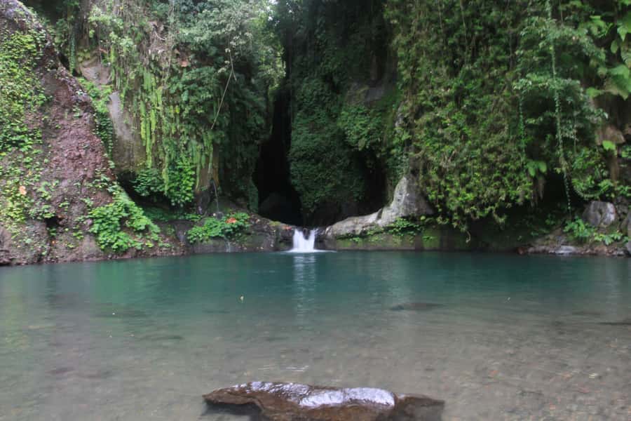 Bali: Sambangan Waterfalls Trekking, Sliding, & Jumping Trip - Starting with breakfast and the ride north
