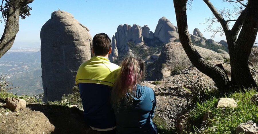 Barcelona: Half-Day Montserrat Monastery and Mountain Hike - Key points to know before booking