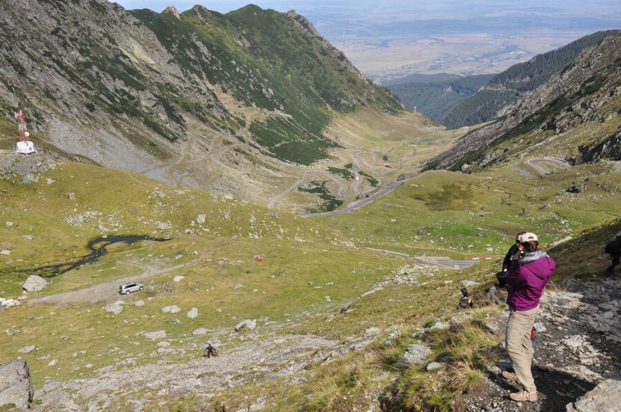 Brasov: Private Fagaras Mountains Trekking Tour - The guide and private group advantage