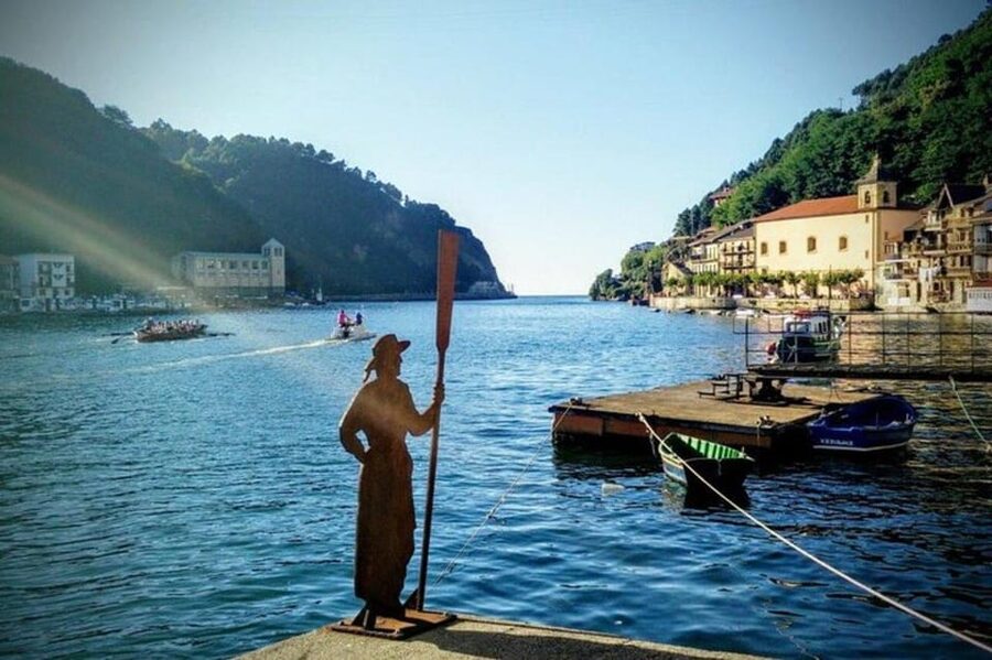 Camino de Santiago hike in San Sebastian - From the Kursaal to the Camino trail