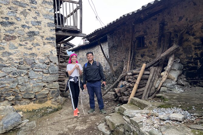 Cao Bang Easy Trekking Tours 2Days/1Night Ban Gioc Waterfall ET1 - Bong Son Village and the Tay stone houses
